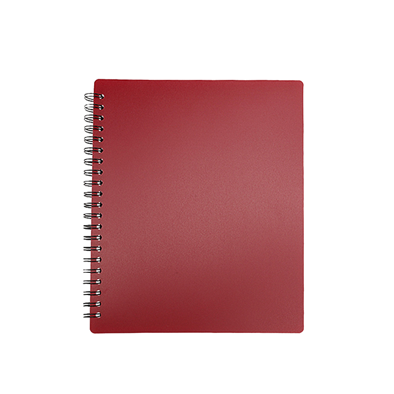 1 个螺旋式相册，配有磨砂封面，适合存放照片卡片和手工艺品，非常适合整理和保存婚礼及旅行的回忆