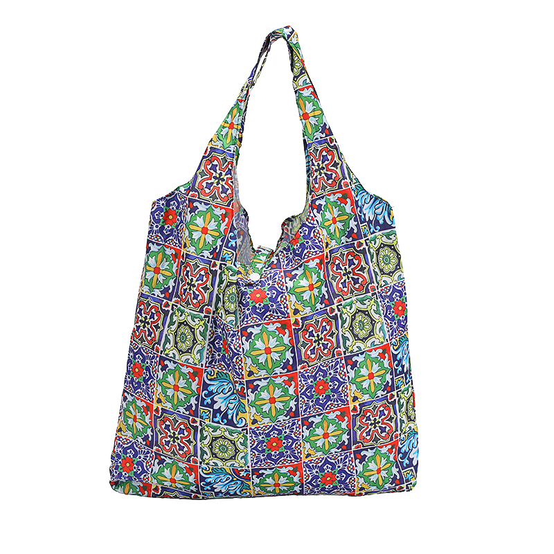 A multi-style ethnic style printing foldable shopping bag environmentally friendly portable foldable mini easy-to-store shopping/travel/market multi-scene adaptation face and practical practice green life