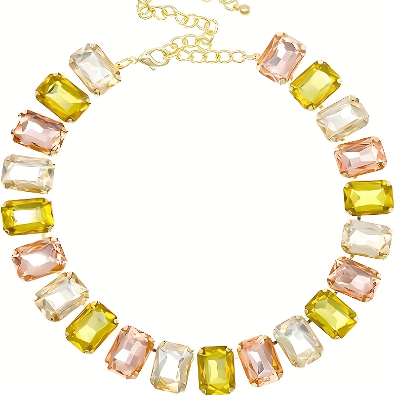 A crystal necklace, shining between the neck, unlocking the charm of luxury, suitable for birthday, Valentine's Day, Mother's Day, wedding gifts