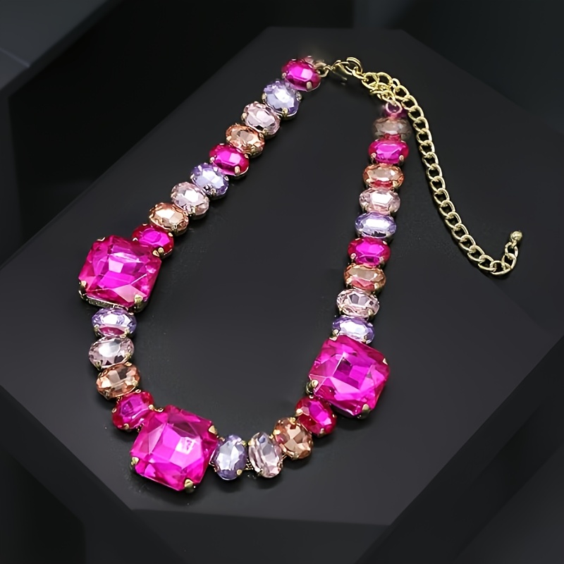 女士珠宝套装 - 黑色宝石与金色调项圈项链配耳环，可调节合金时尚珠宝套装，适合生日/母亲节礼物/日常佩戴的醒目项链