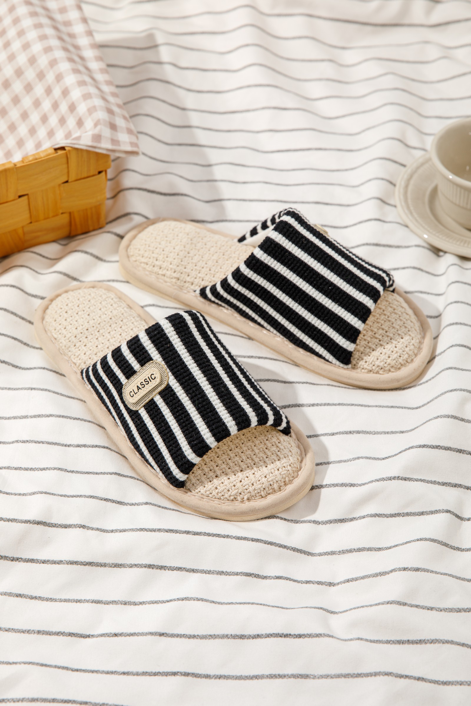 Cotton slippers