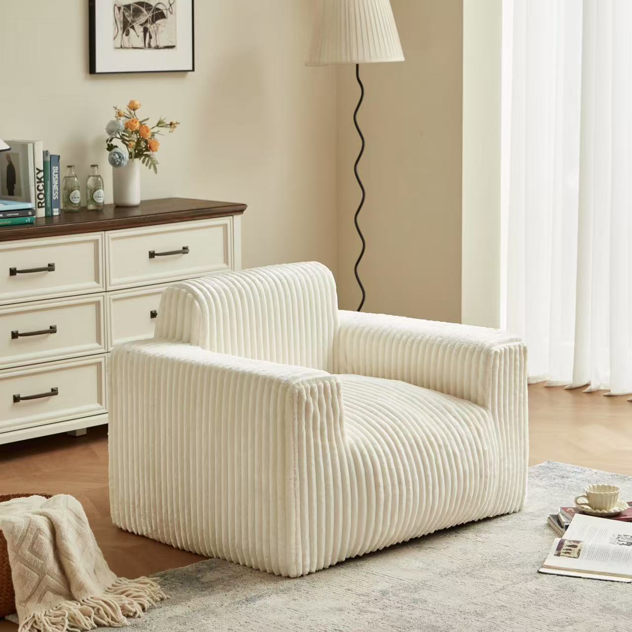 HZ52 small warm nest creamy-white