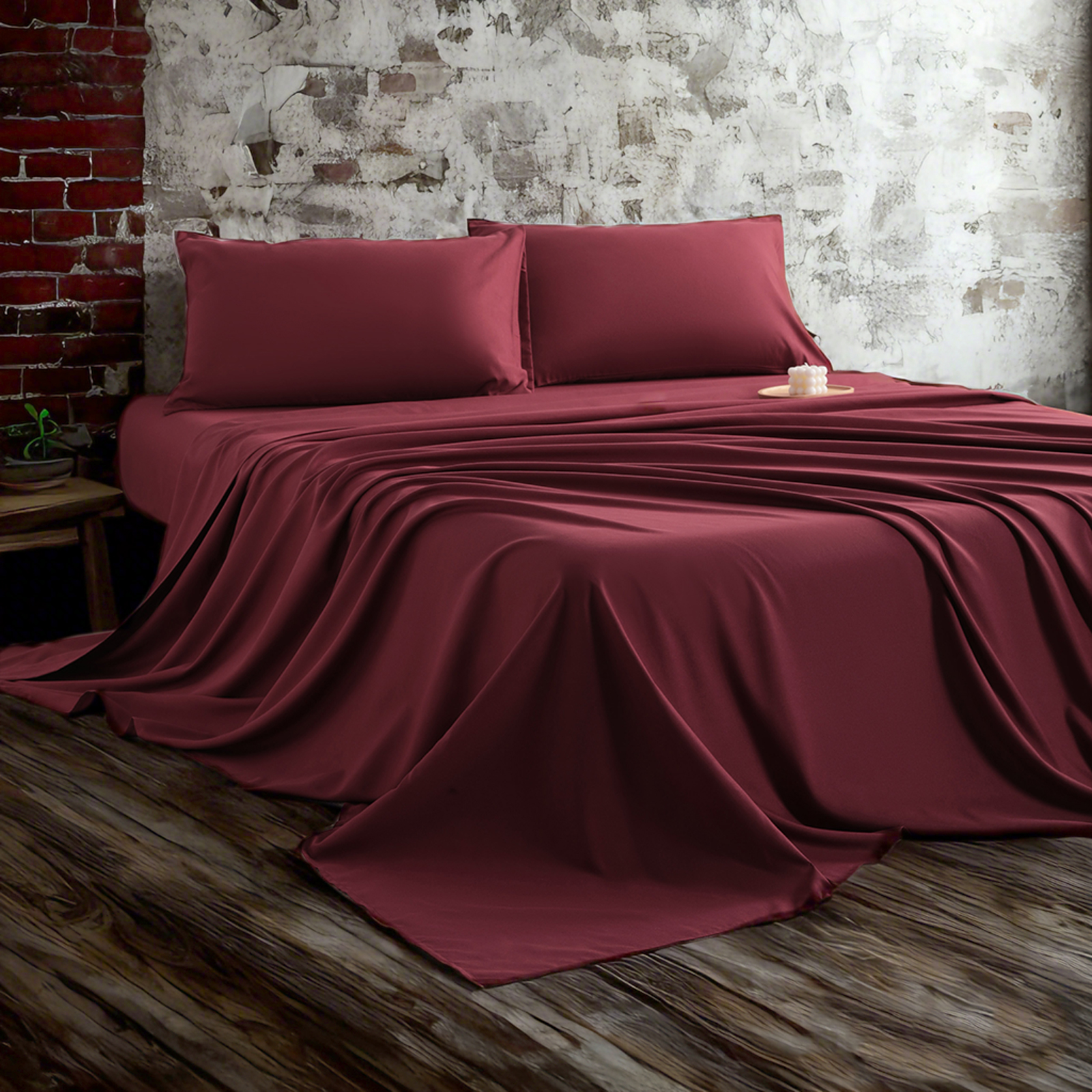 刺绣超细纤维床单套装，超柔软舒适，抗皱、防褪色、防污渍，深口袋床笠，酒红