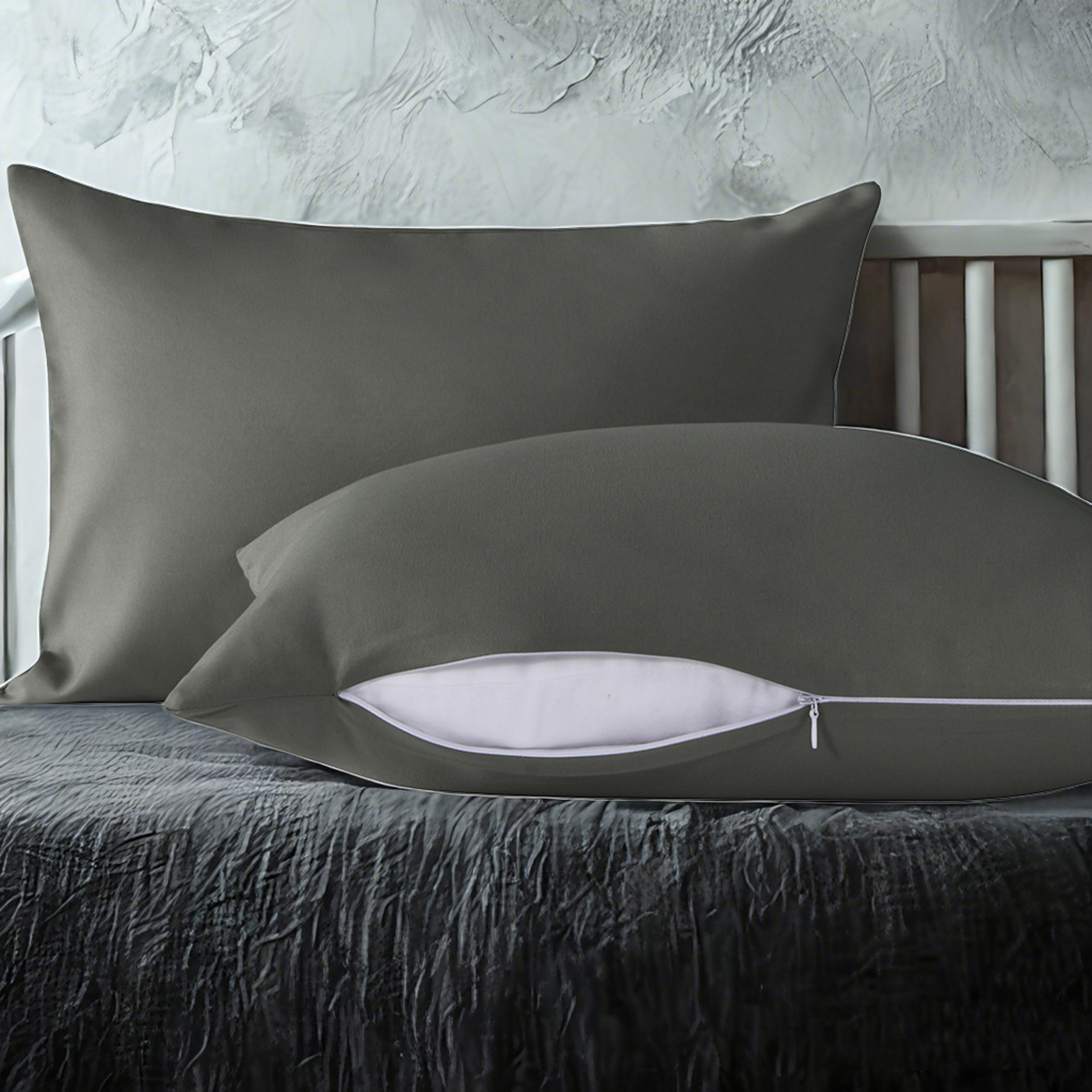 2个儿童羽绒替代棉枕头，柔软、透气、可机洗，适合日间护理的旅行枕头