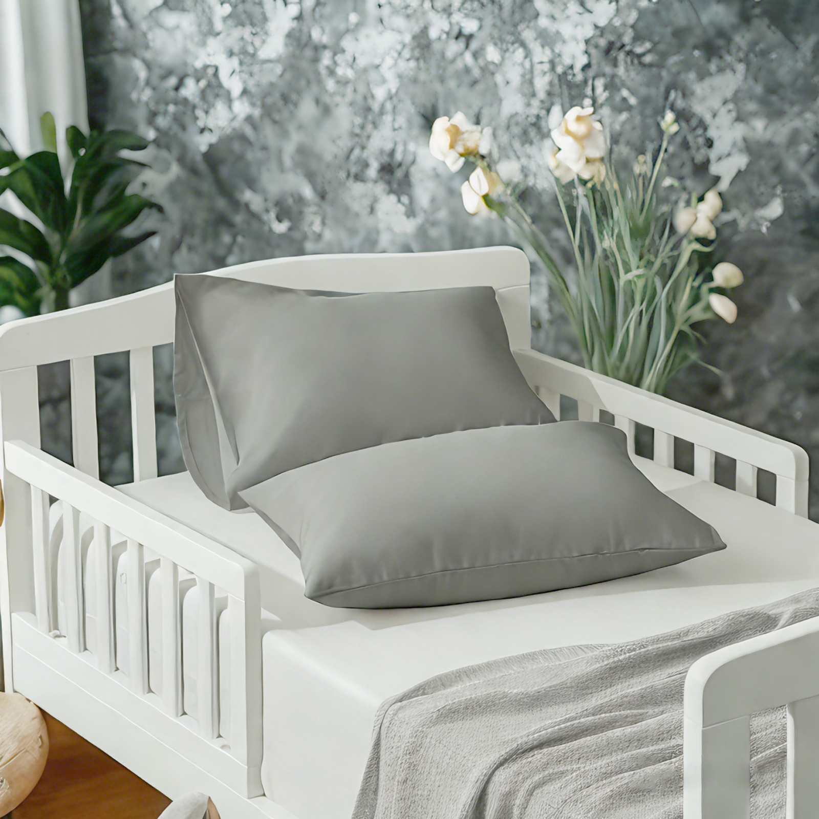 2个超细纤维幼儿枕套，超柔软舒适的婴儿枕套，信封式和拉链式两种