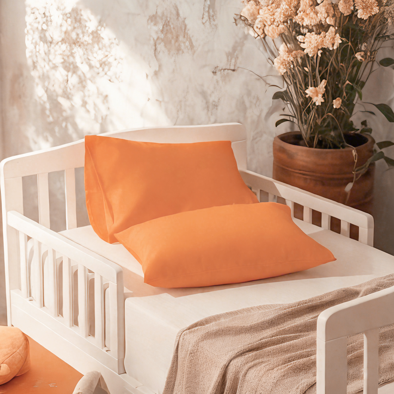 2个超细纤维幼儿枕套，超柔软舒适的婴儿枕套，信封式和拉链式两种