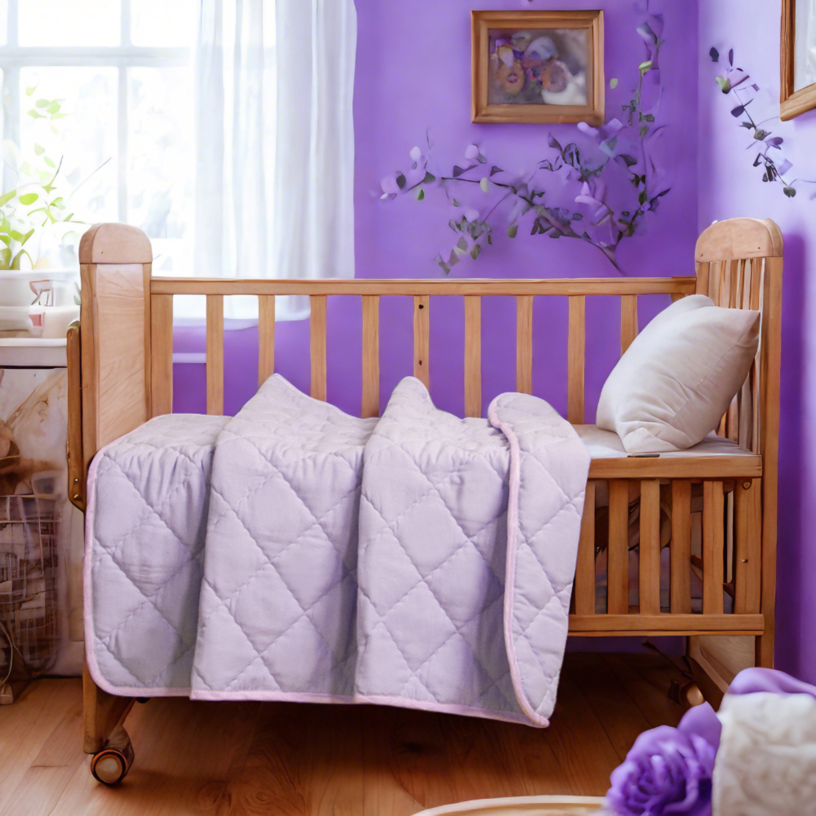 Lightweight Down Alternative Toddler Comforter, Warm and Soft Quilted Baby Blanket