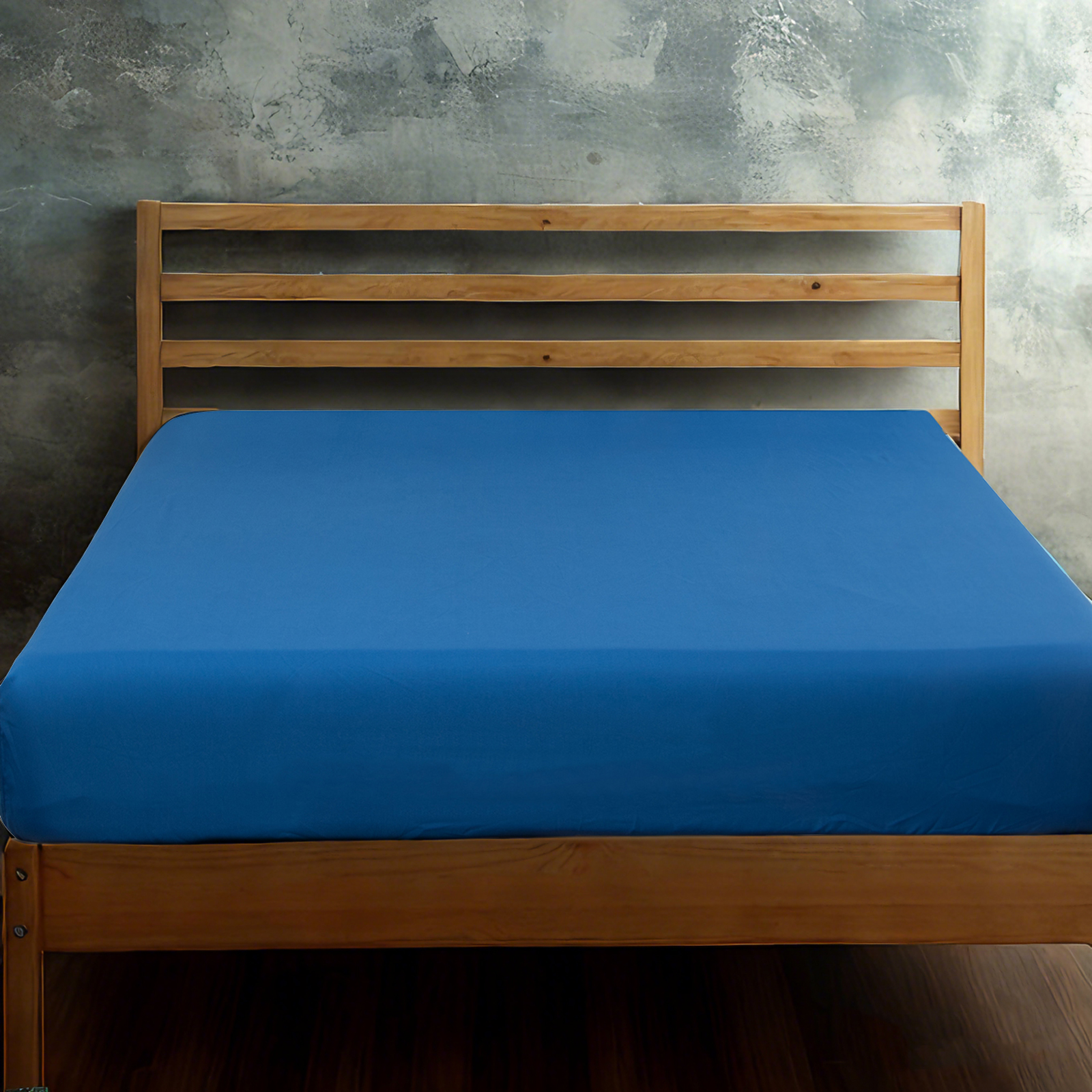 超细纤维床笠，超柔软耐用，抗皱、防褪色、防污渍，深口袋设计，宝蓝