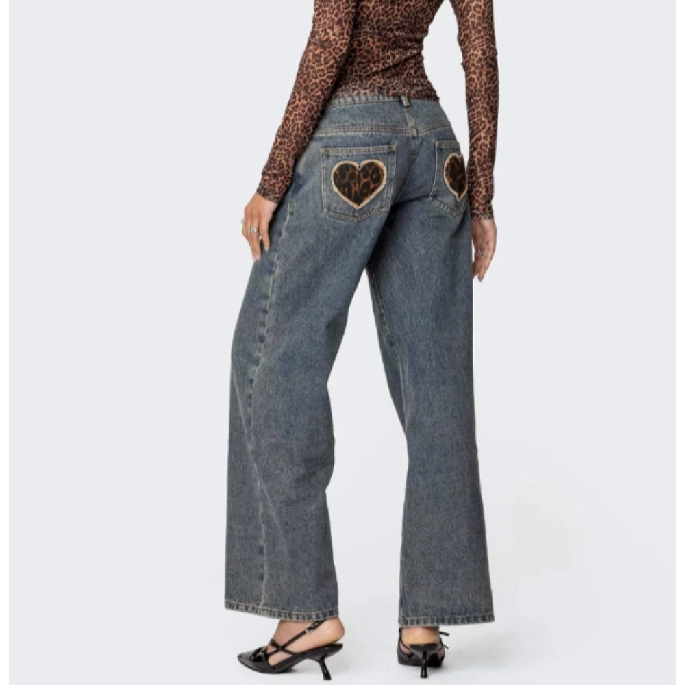 Fashionable heart-shaped leopard print pocket low-waist wide-leg casual straight-leg jeans