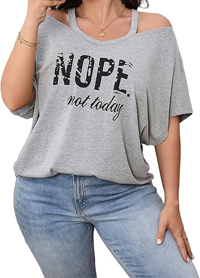 女性时尚加码冷肩T恤短袖休闲字母印花束腰上衣夏季衬衫衬衫