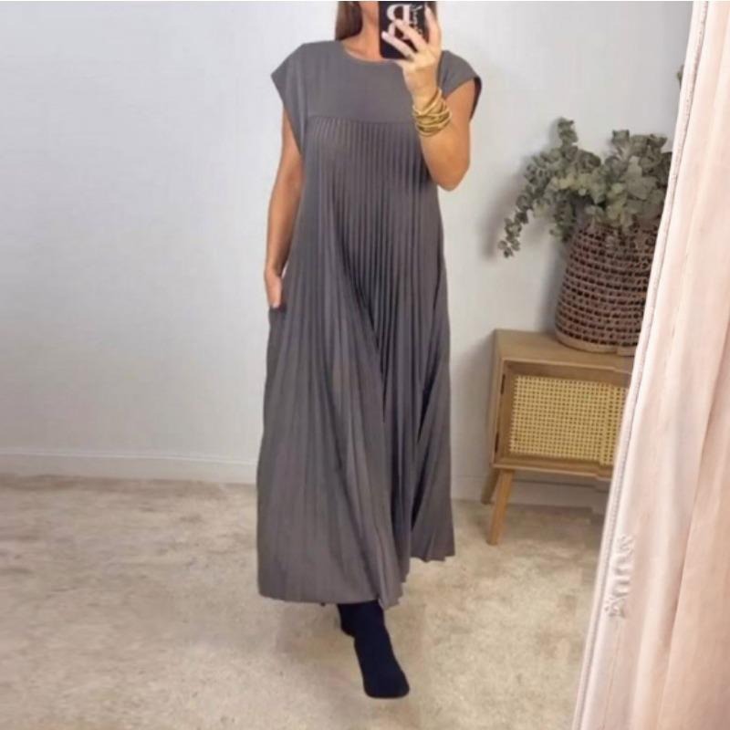 女性夏季褶皱及地长裙休闲短袖圆领飘逸摆动长连衣裙与口袋