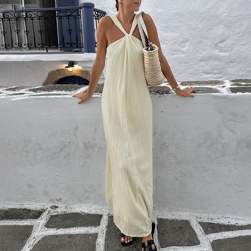 米色无袖挂脖海边沙滩休闲连衣裙2025夏季欧美时尚新款批发长裙女