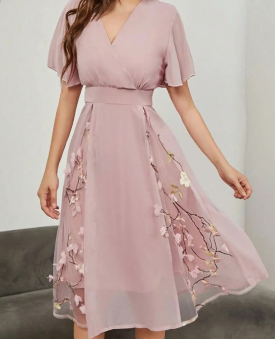 优雅连衣裙花刺绣v领束腰连衣裙网眼连衣裙