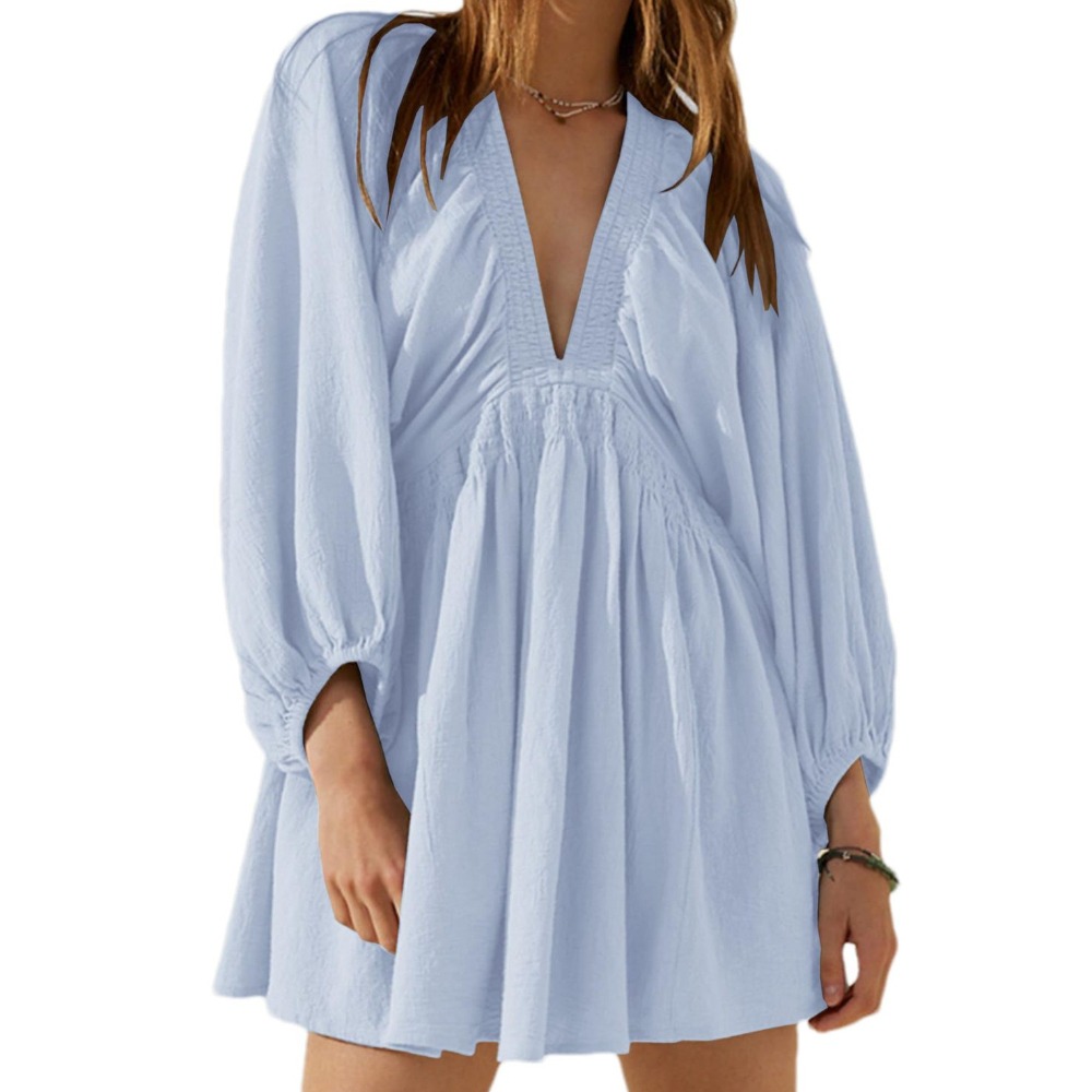 女装A字沙滩短裙V领长袖百褶连衣裙