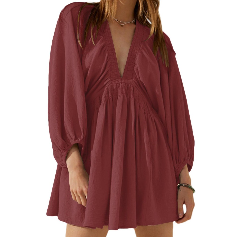 女装A字沙滩短裙V领长袖百褶连衣裙