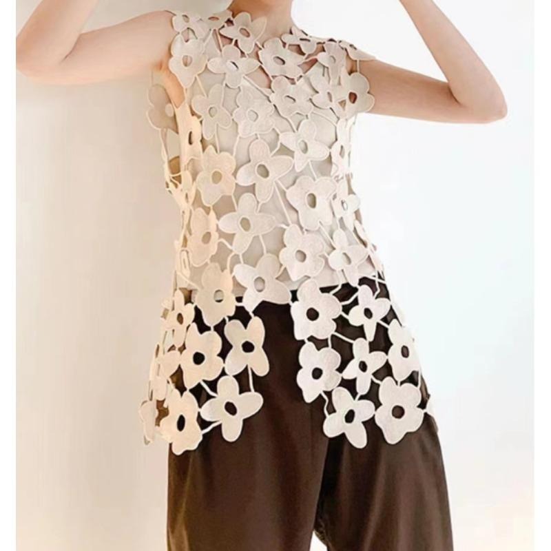 Women's Hollow Out Floral Vest Sleeveless Summer Cropped Tops