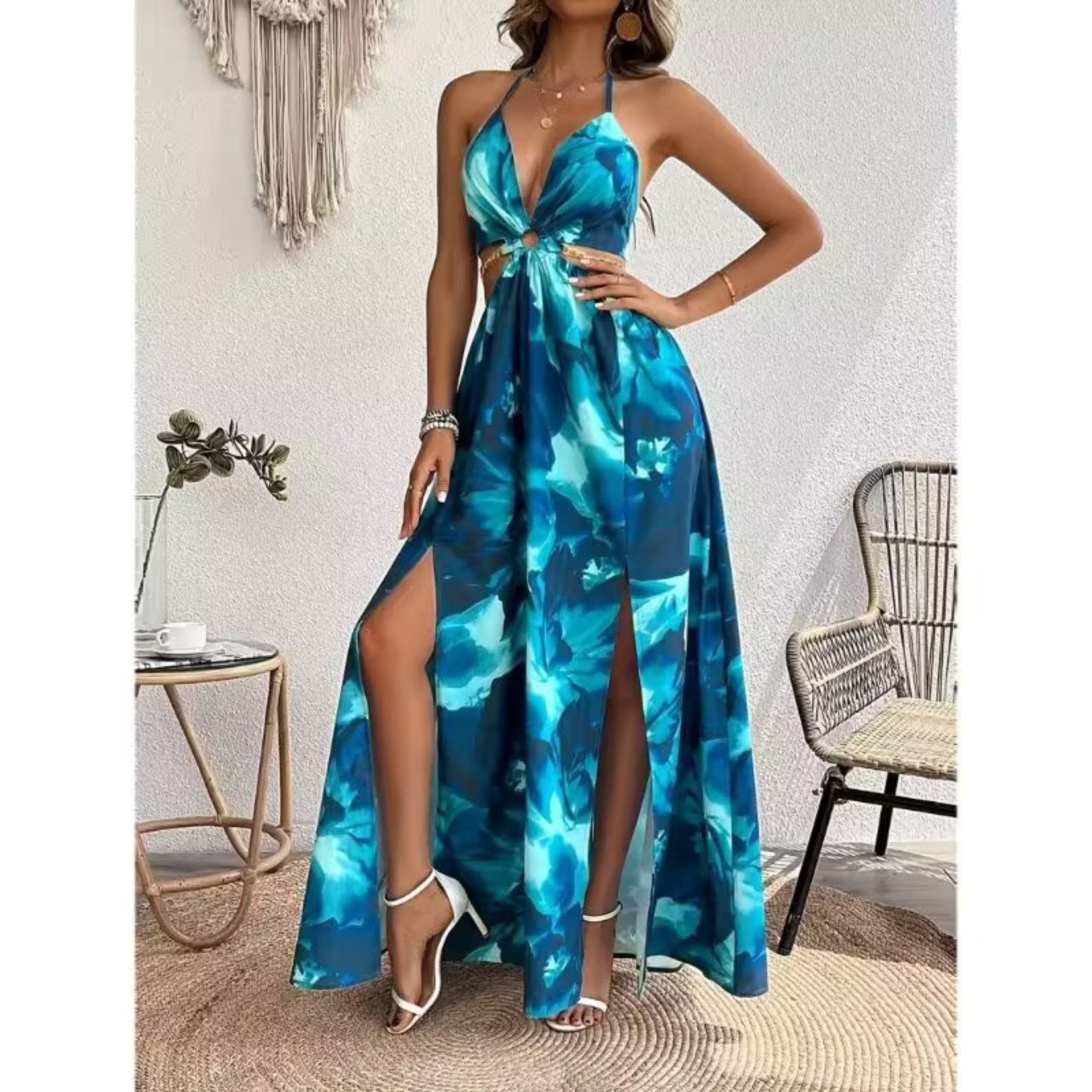 女装碎花连衣裙露背侧开叉花卉吊带裙法式印花长款连衣裙