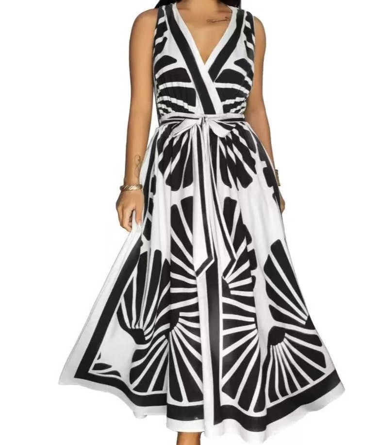 Women's V-Neck Sleeveless Bohemian Printed Maxi Dress Fashionable Flowy Summer Long Dress