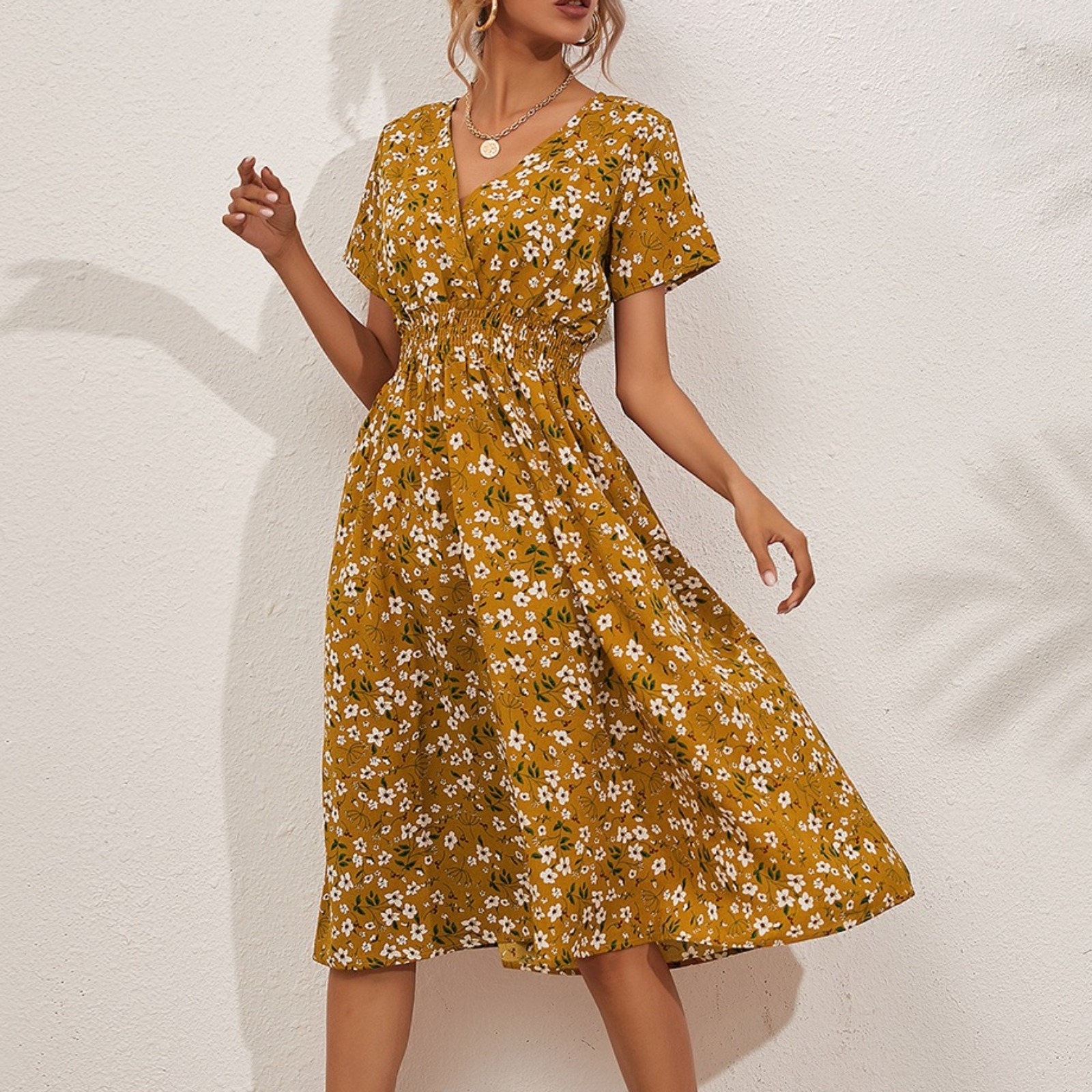 Women's Floral Print V-Neck Short Sleeve Midi Dress Casual Summer Sundress Lightweight Vacation Beach Dress with Elastic Waist