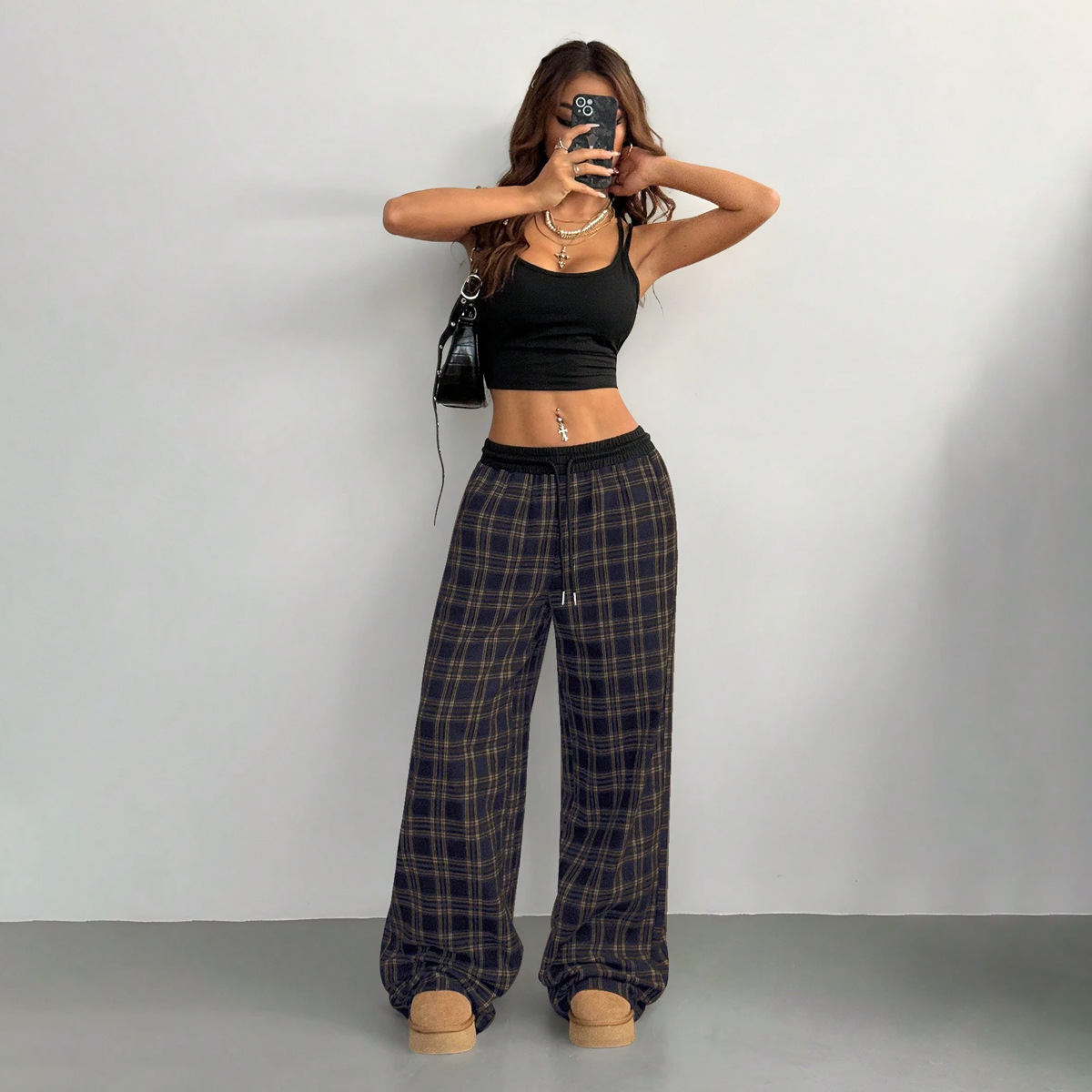  Women's Trendy Plaid Gingham Casual Pants Drawstring Elastic Waist Wide Leg Baggy Long Trousers with Pockets, Y2K Checkered Loose Fit Pants for Daily Outfits, Street Style 