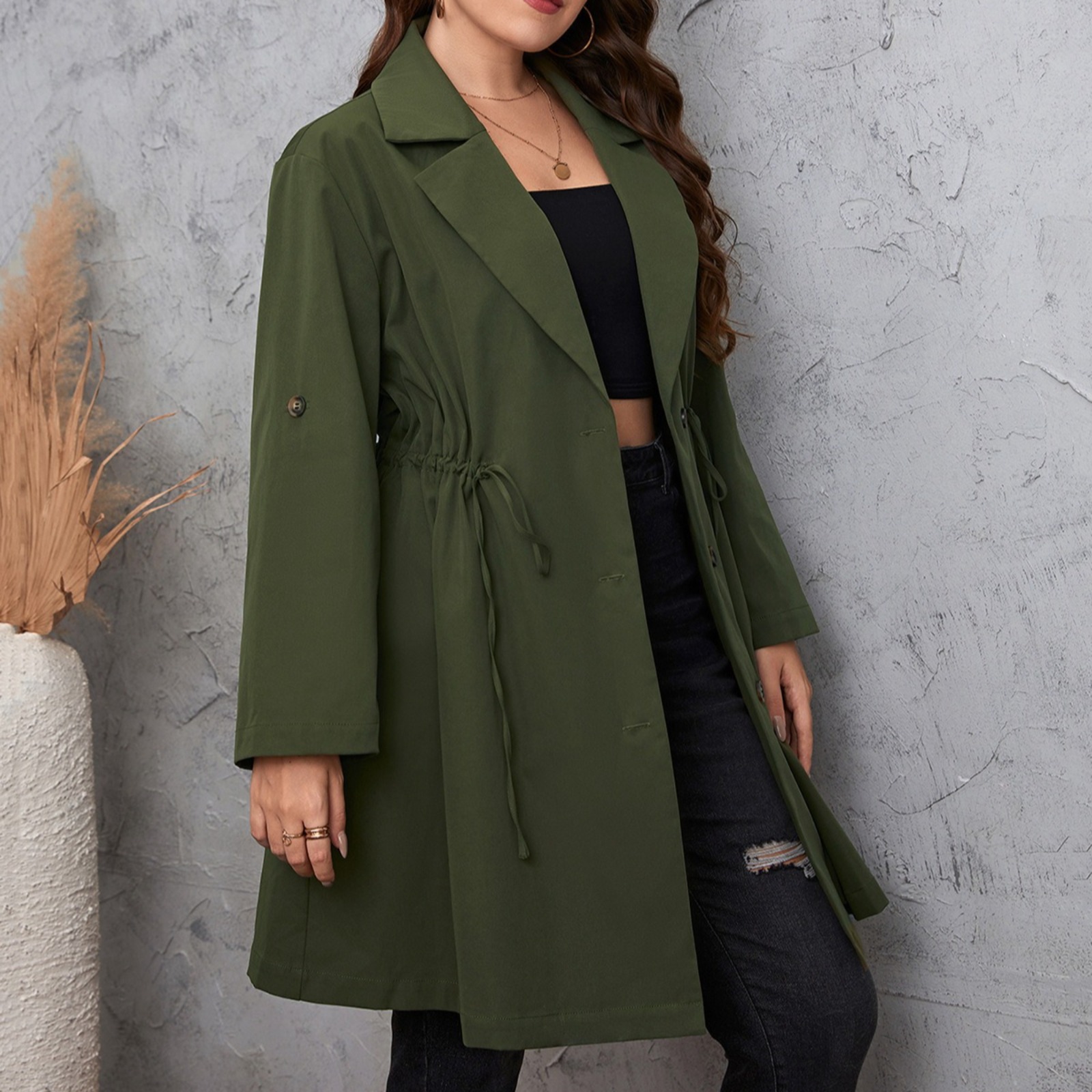 气质简约风西装领中长款纯色大码外套