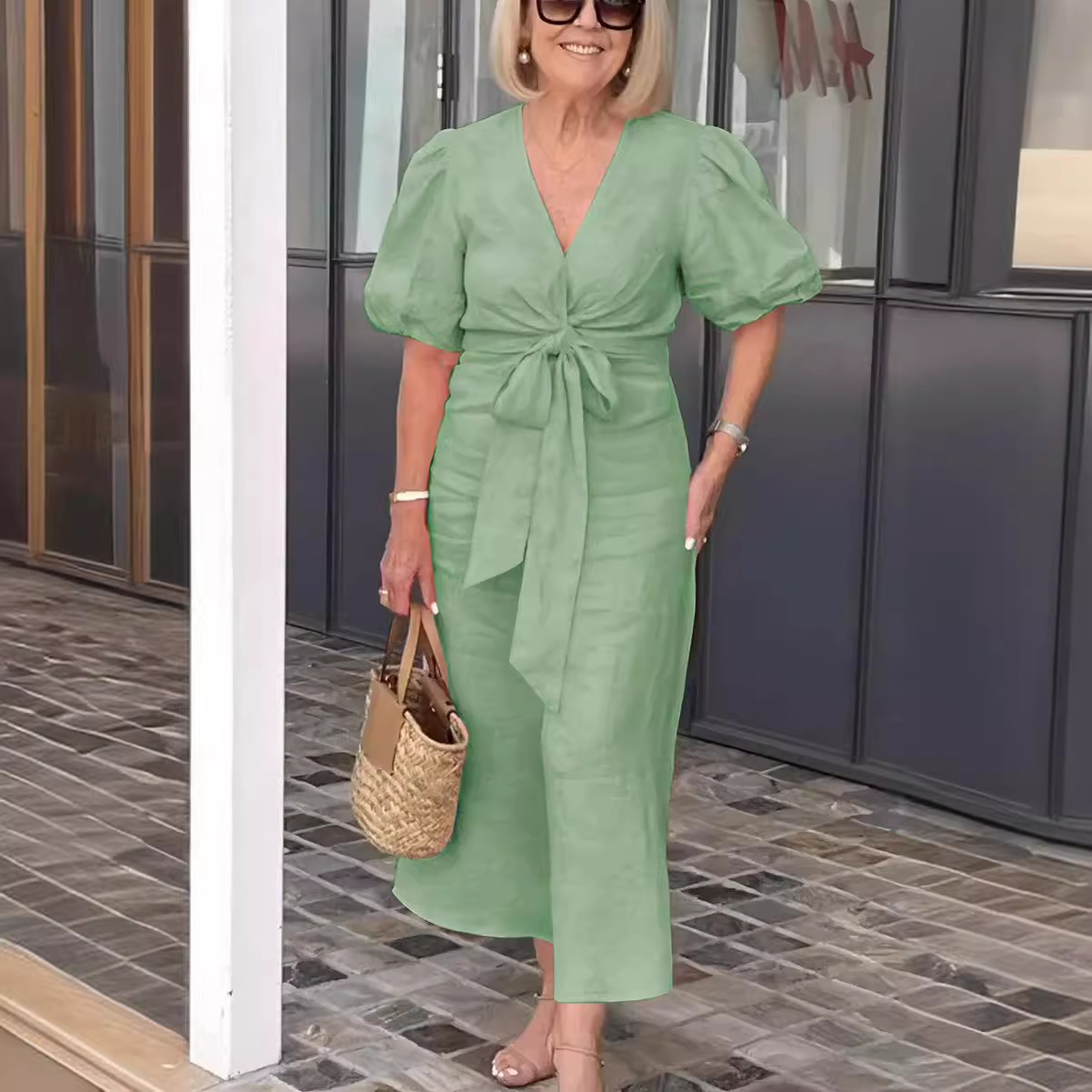 女装夏季新款V领系带泡泡袖纯色棉质腰系带连衣裙复古