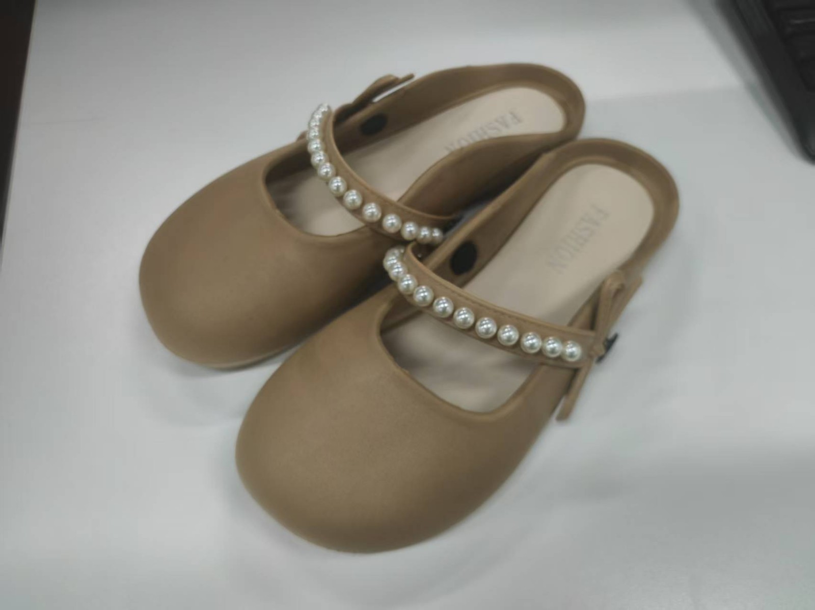 好运达珍珠带拖鞋