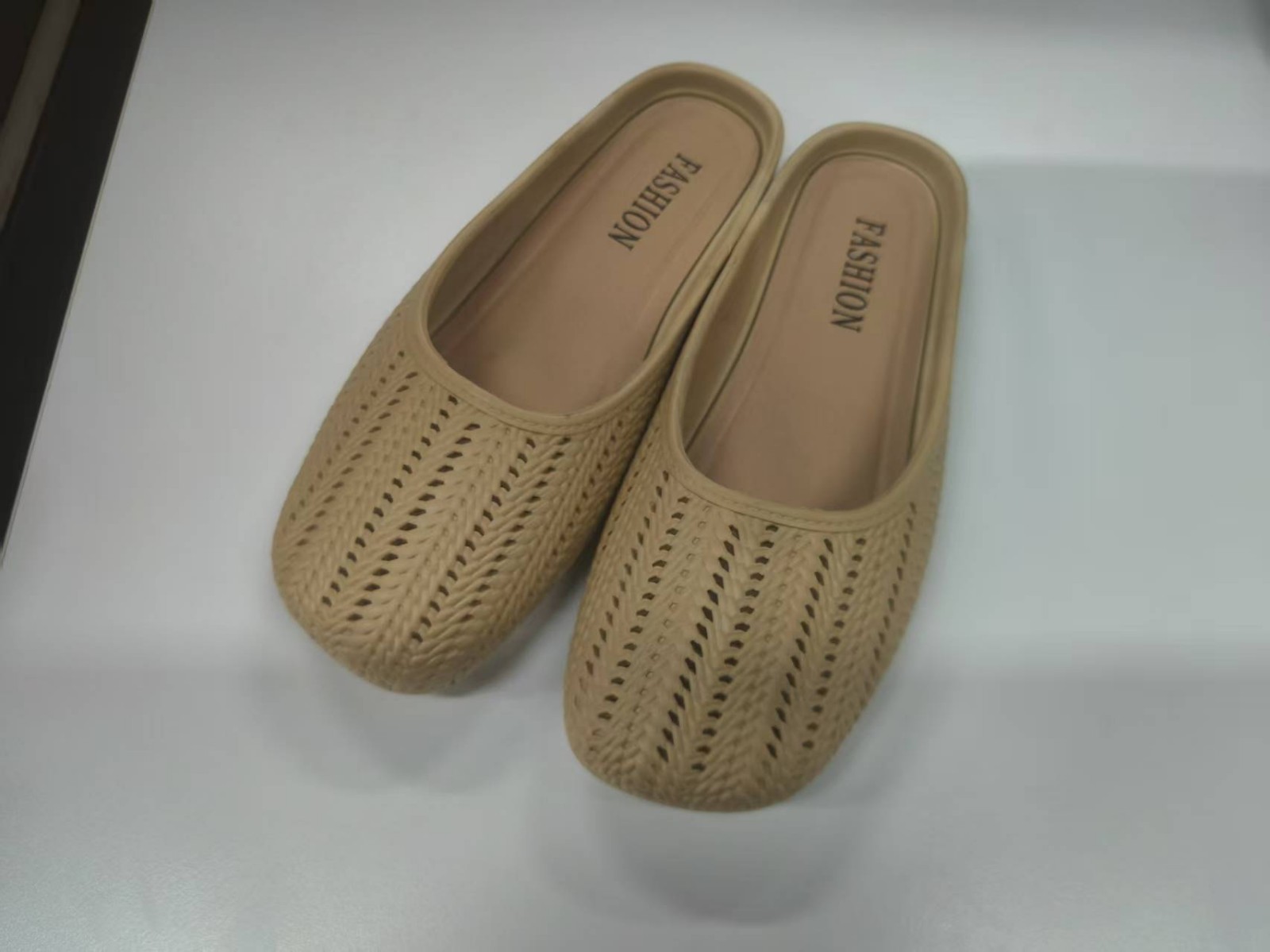 好运达半包拖鞋