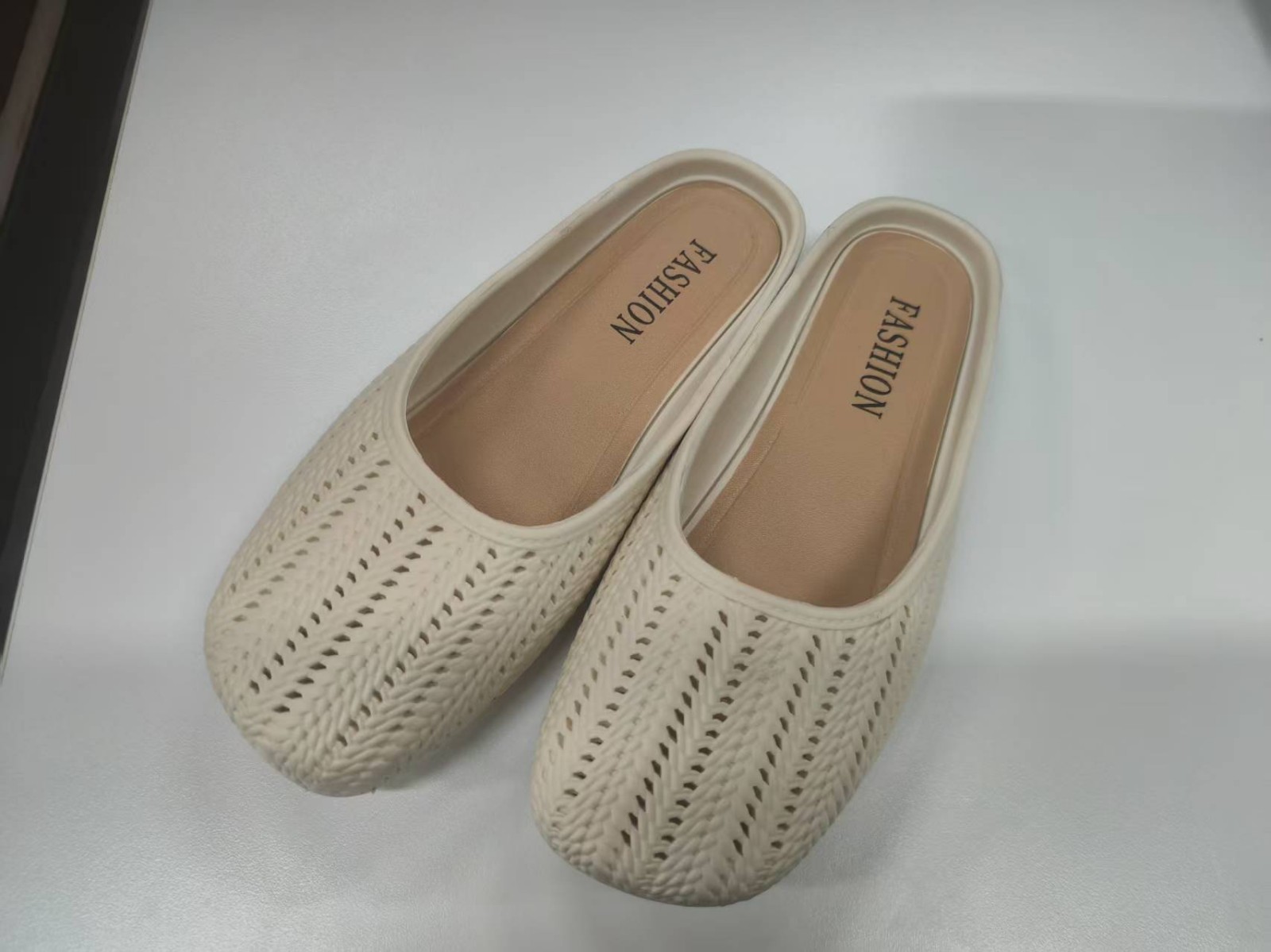 好运达半包拖鞋