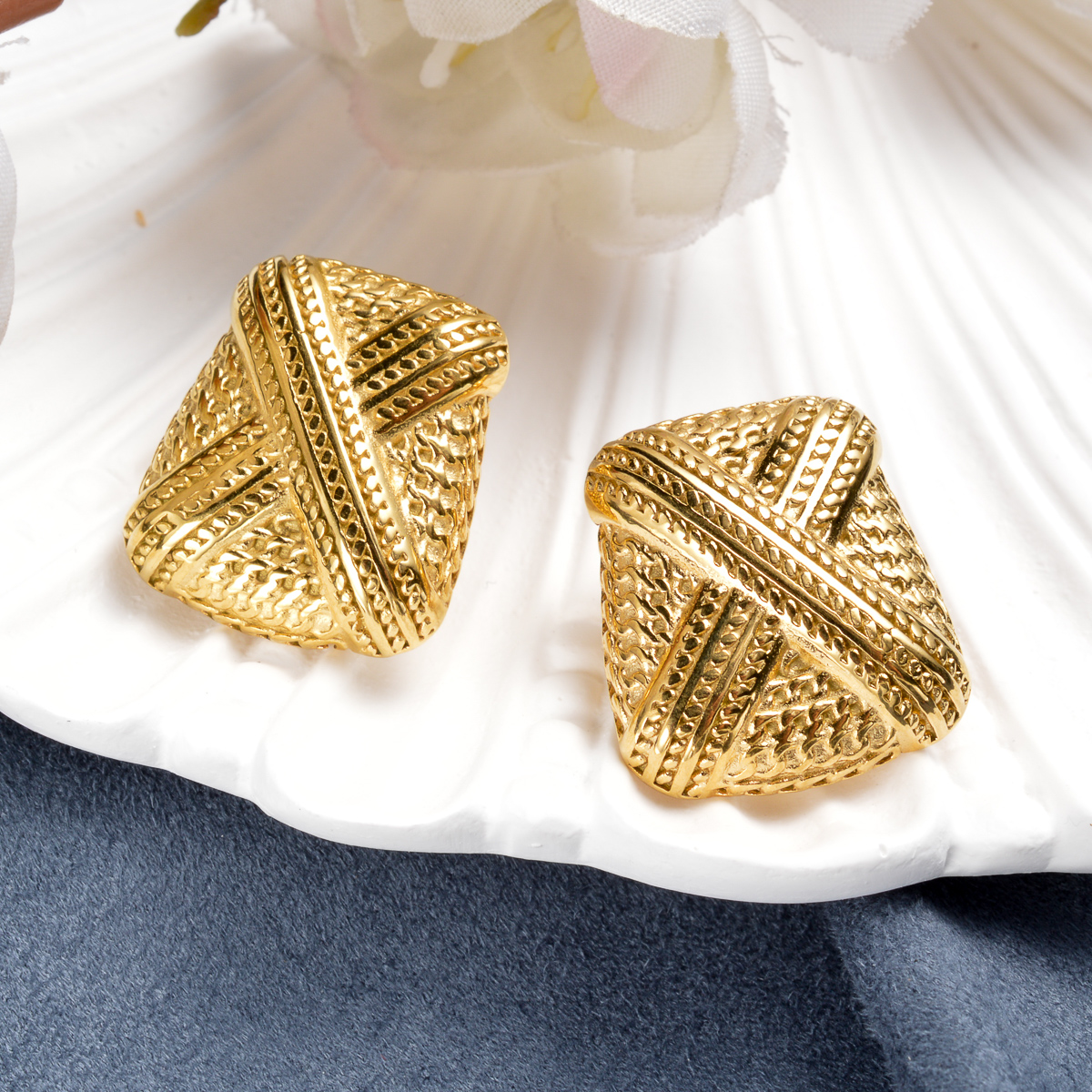 1对方形独特纹理交叉设计复古耳饰简约风格不锈钢珠宝饰品精美的节日礼物