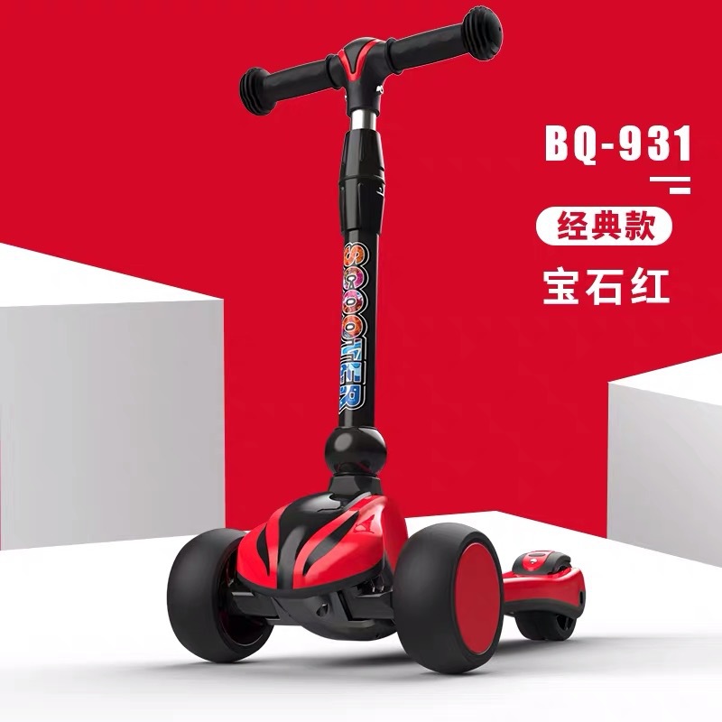 Foreign trade children's scooters are free of installation, with one button folding three wheel scooters for babies aged 3-6-12