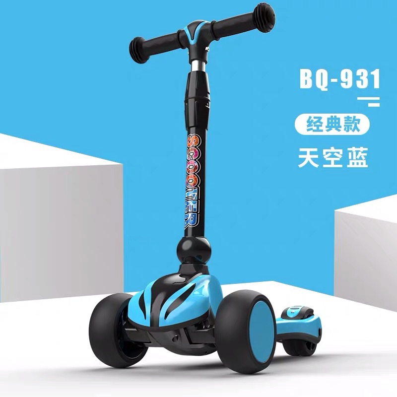 Foreign trade children's scooters are free of installation, with one button folding three wheel scooters for babies aged 3-6-12