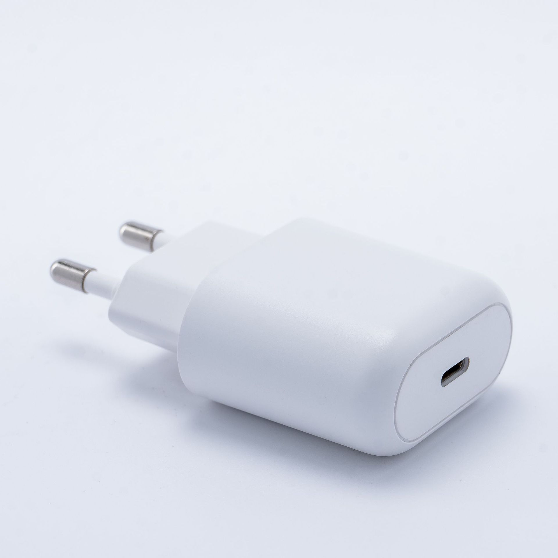 定制韩规KC充电器KCC认证PD20W3A充电器QC3.0闪充充电头旅充