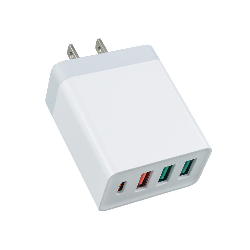 跨境新品PD20W+2.4A四口美规手机充电器A+C多口USB快充适配器批发