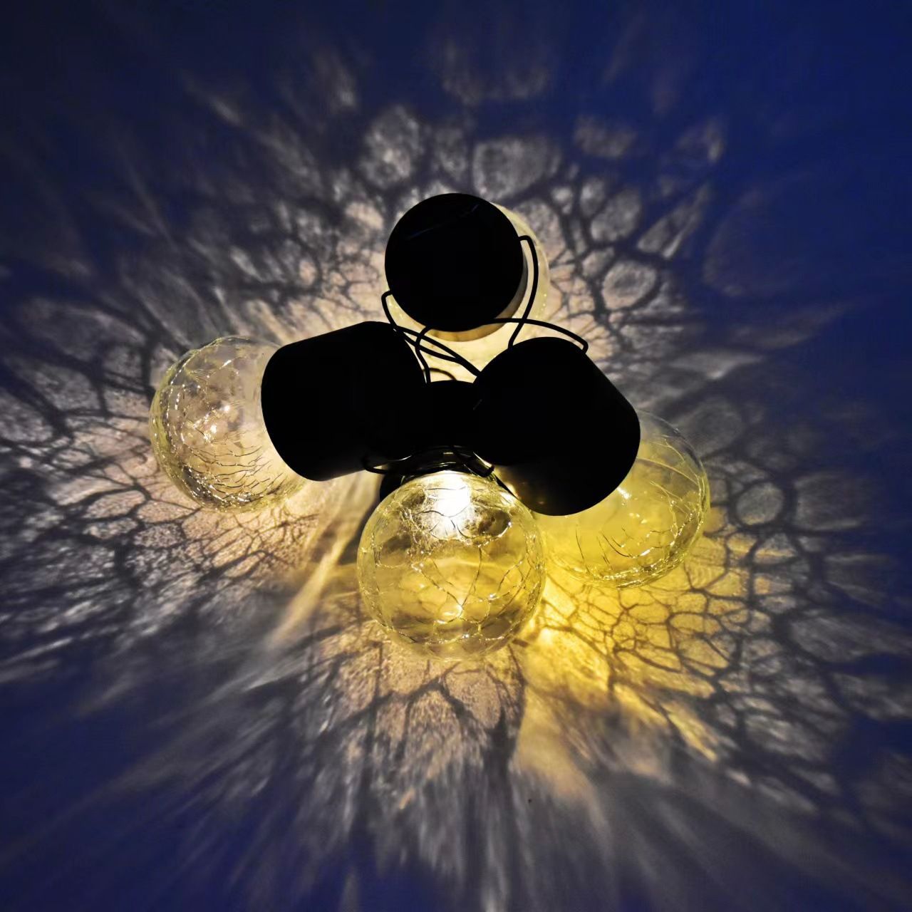 2022年新款太阳能挂灯户外防水家庭园艺庭院灯氛围小夜灯