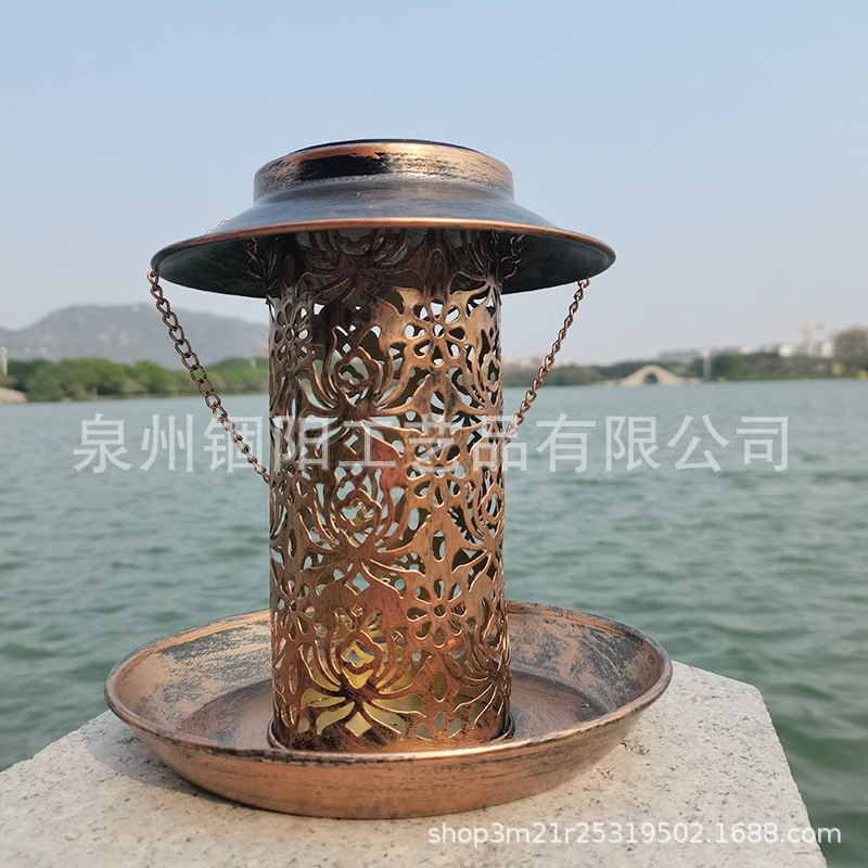 跨境新款太阳能铁艺金属喂鸟器太阳能铁艺镂空悬挂景观灯喂鸟器灯