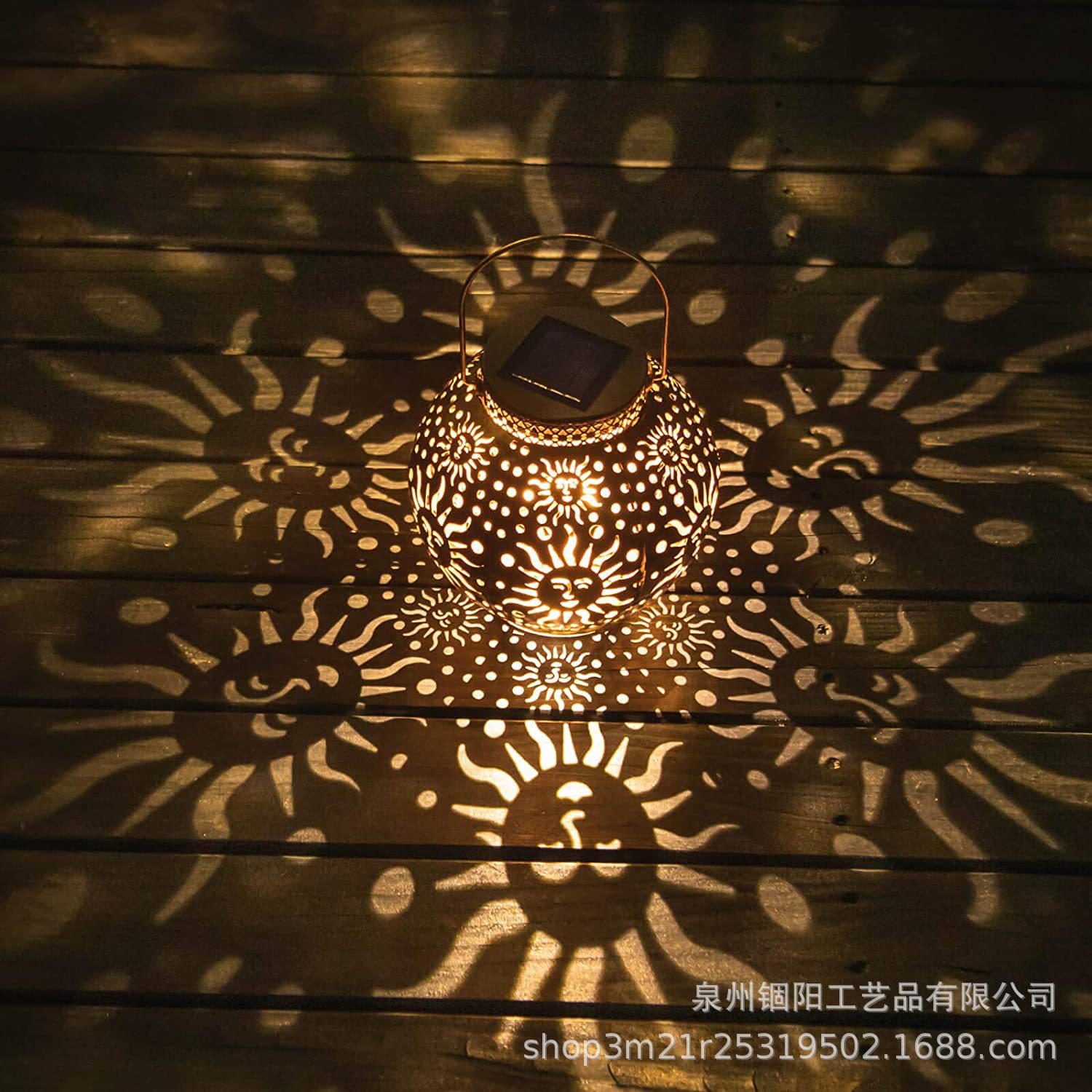 跨境热销太阳能灯笼户外挂灯铁艺镂空投影灯太阳能庭院装饰灯