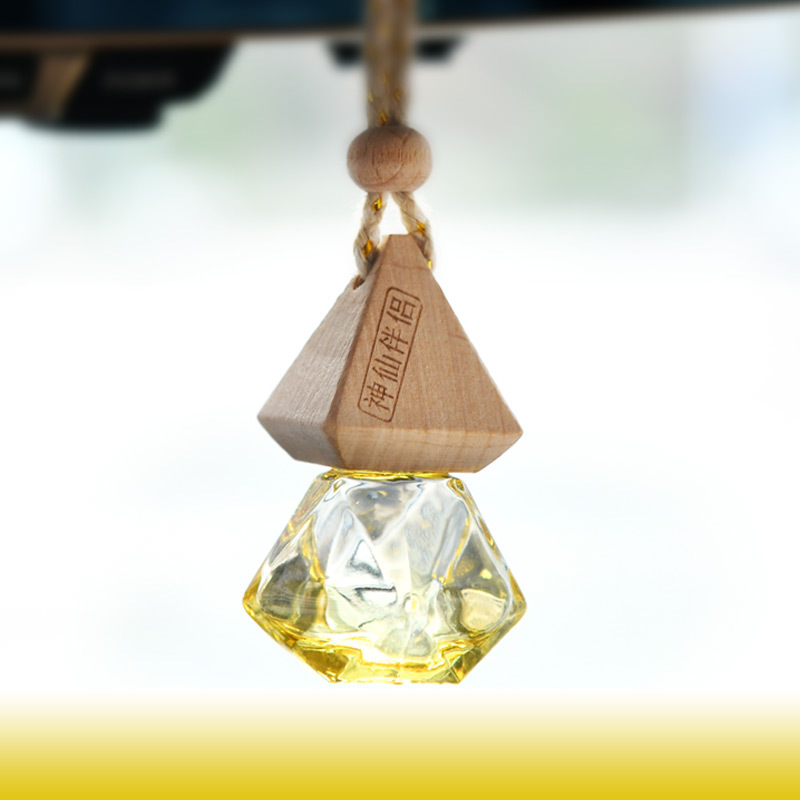 工厂直销汽车香水摆件香薰精油异味创意礼盒礼品家居室内摆件装饰