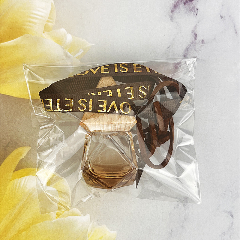 汽车香水瓶木质三角盖8ml菱形彩色玻璃空瓶车载香薰 可爱彩色飘带