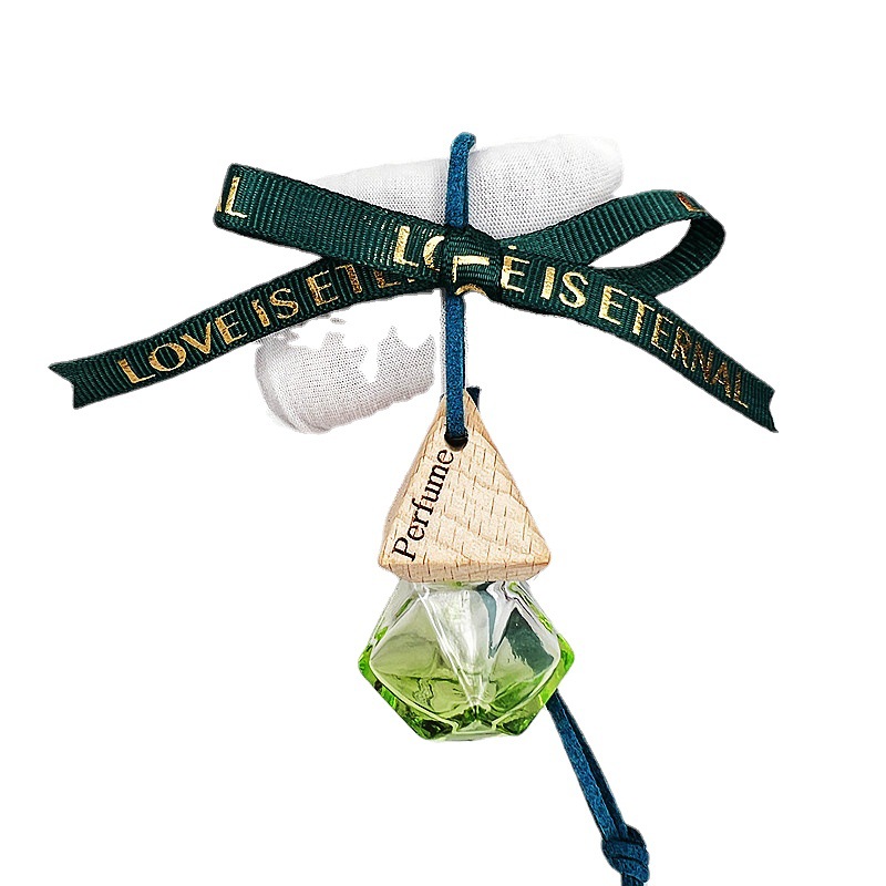 汽车香水瓶木质三角盖8ml菱形彩色玻璃空瓶车载香薰 可爱彩色飘带