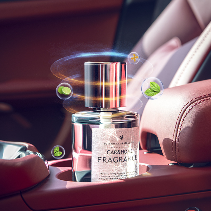 车载香薰香氛精油香水汽车高档内饰摆件除臭散香无火香薰汽车用品