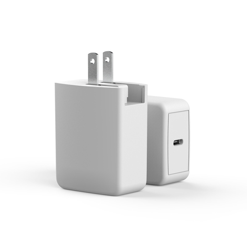 QC3.0双USB加PD双快充30W充电器 适用苹果安卓智能手机通用充电头