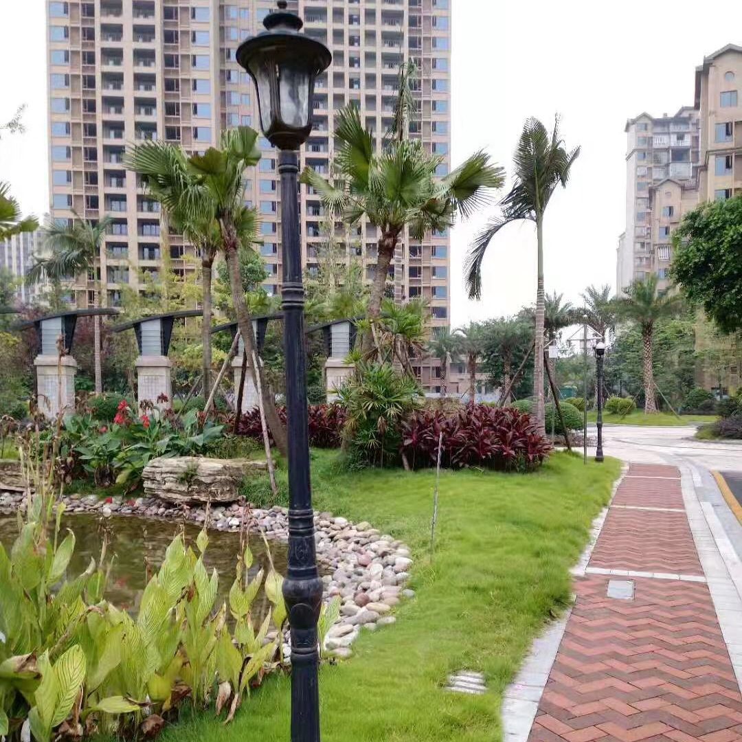 太阳能柱头灯欧式庭院灯花园别墅装饰灯大门柱头灯户外LED景观灯