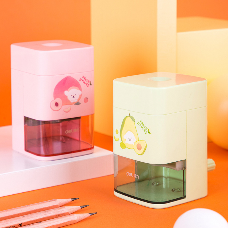 Deli 71154 pen feeding pencil sharpener, student's hand pencil sharpener, children's pen turning machine, pen turning knife roll wholesale