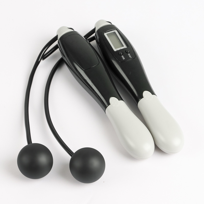 无绳跳绳102克黑