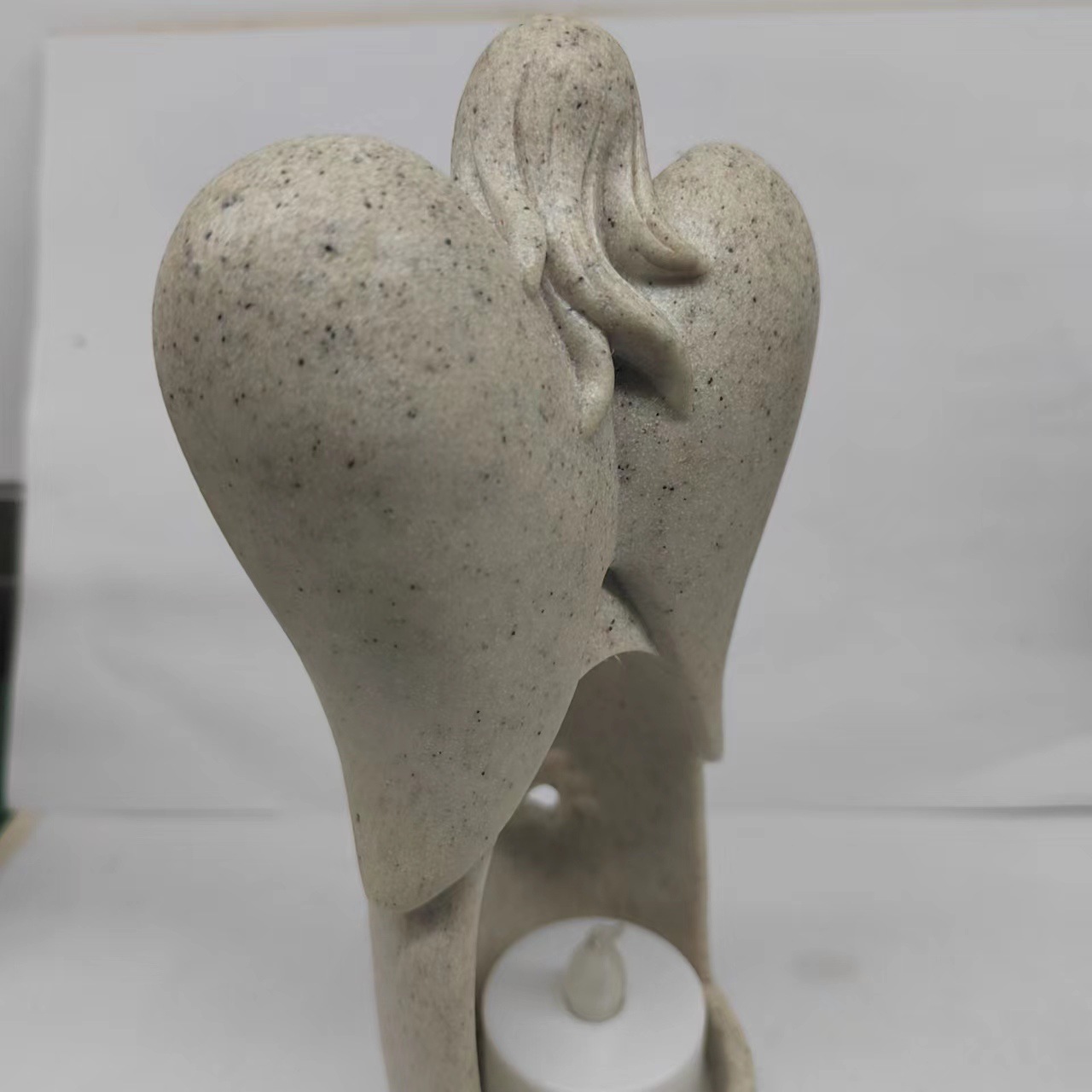 跨境爆款创意树脂工艺品抱狗天使 妙龄少女雕塑人物模型树脂摆件