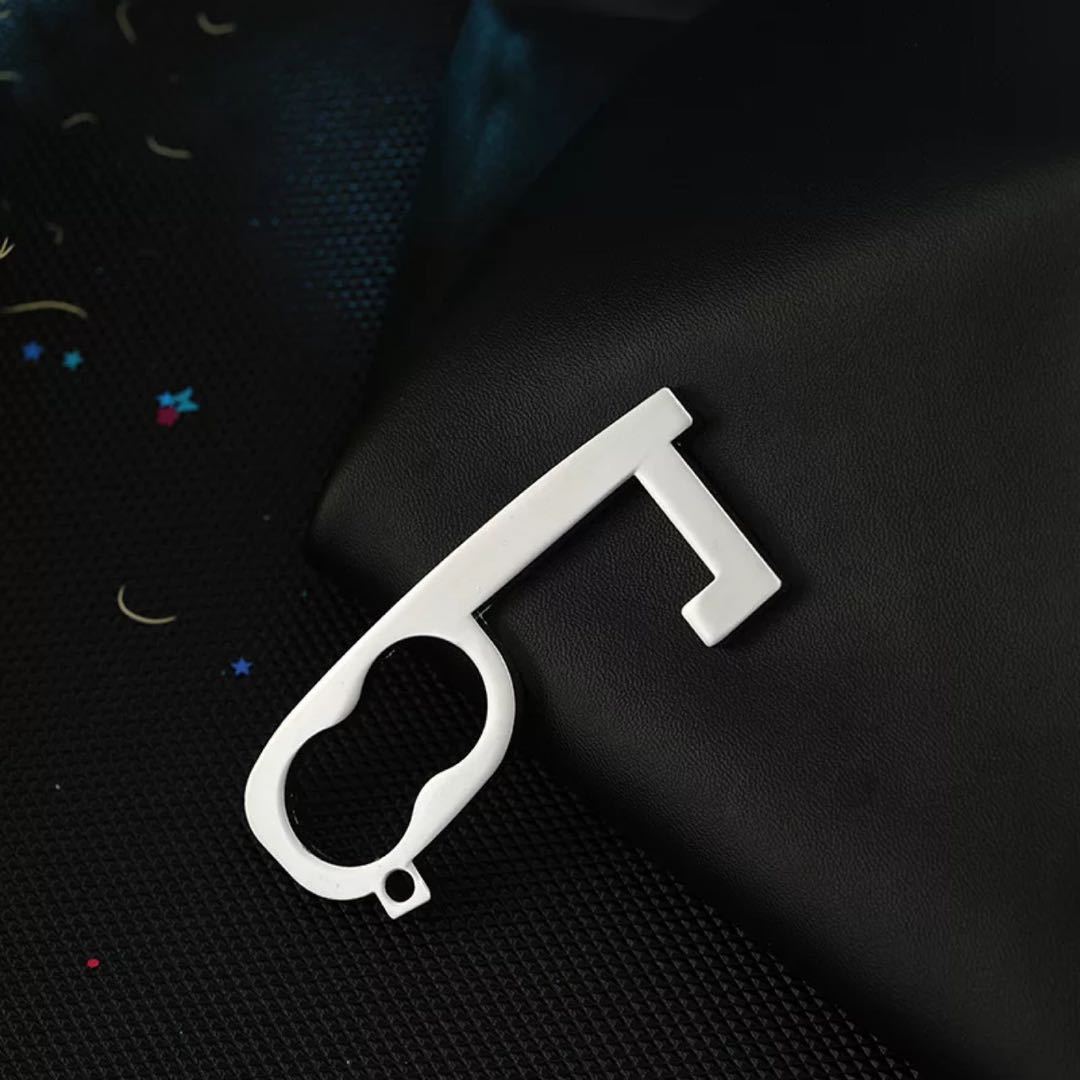 多工能防疫黄铜防疫接触防护隔离小神器钥匙扣E款银色/OPP包装