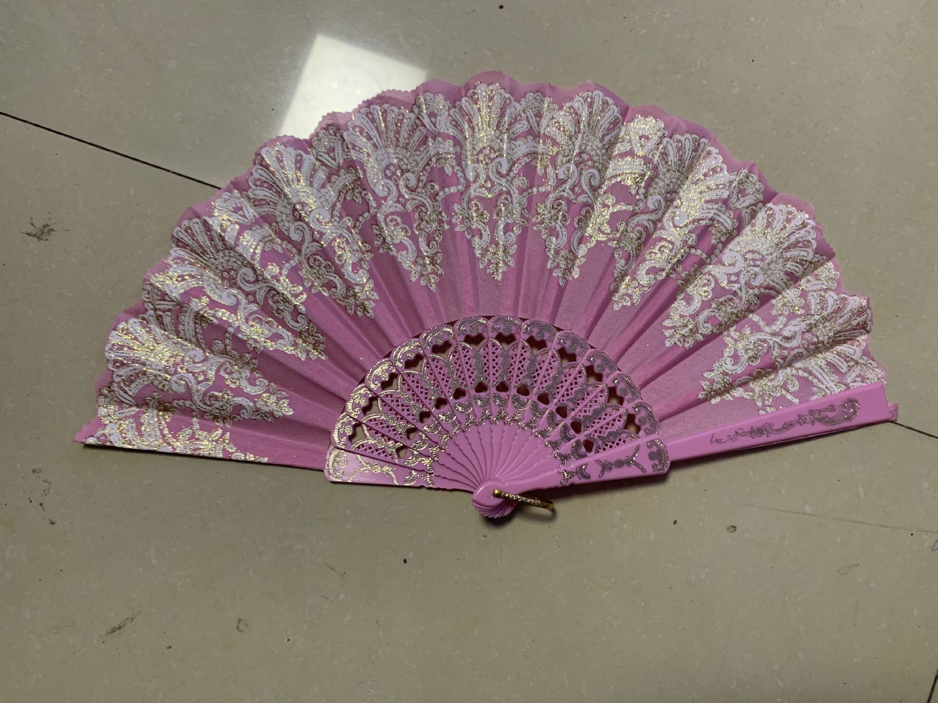 跨境爆款地摊夜市中国风金粉扇 复古折叠礼品扇 舞蹈婚礼折叠扇子