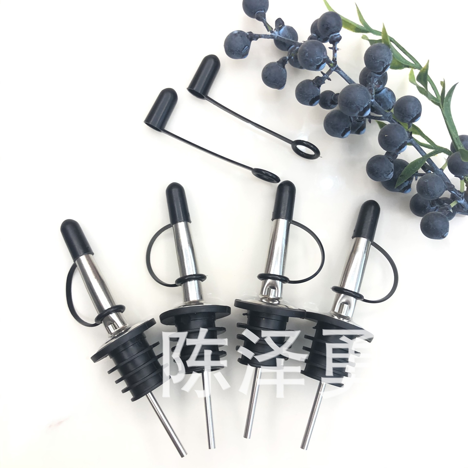 跨境爆款不锈钢红酒连帽倒酒器酒嘴新款带帽连体帽调酒塞酒瓶塞