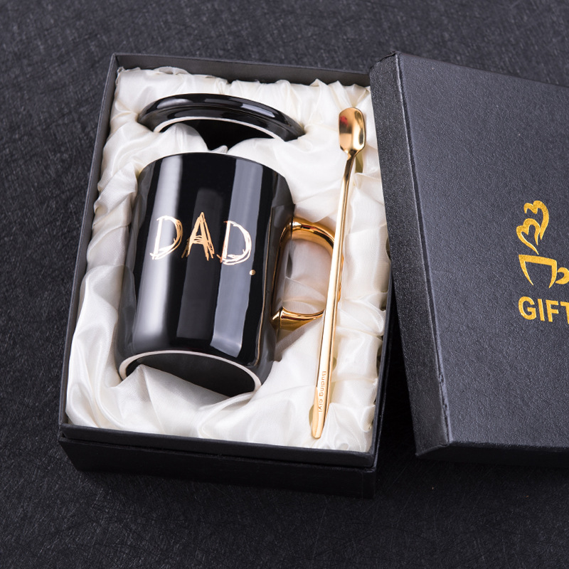 跨境爆款母亲节父亲节礼物陶瓷马克杯简约水杯MOMDAD杯子礼盒装